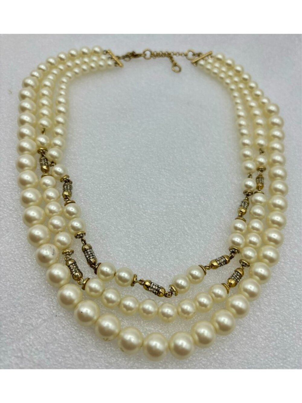 90s Ann Taylor 3-strand Pearl Necklace-Gold Tone Rhinestone Spacer Signed - Picture 3 of 5